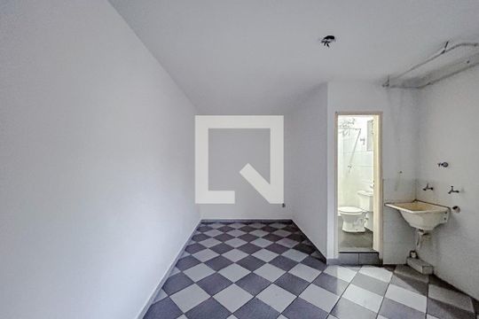 Kitnet/Studio para alugar com 1 quarto, 30m² em Vila Carrão, São Paulo
