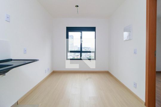 Apartamento para alugar com 1 quarto, 24m² em Vila das Belezas, São Paulo