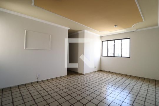 Apartamento para alugar com 3 quartos, 78m² em Marta Helena, Uberlândia
