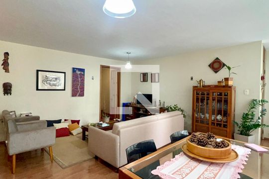 Apartamento à venda com 3 quartos, 117m² em Jardim Paulista, São Paulo