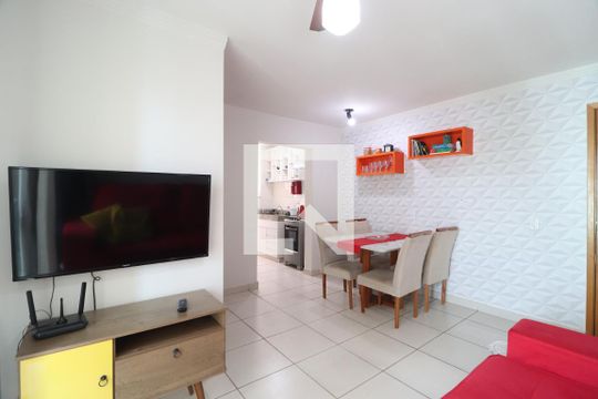 Apartamento para alugar com 2 quartos, 57m² em Presidente Roosevelt, Uberlândia