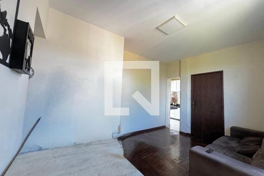 Apartamento à venda com 3 quartos, 80m² em Santo Andre, Belo Horizonte