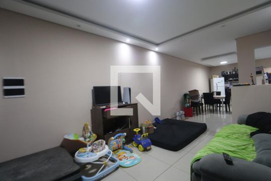 Casa à venda com 2 quartos, 100m² em Vila Nova Maua, São Paulo