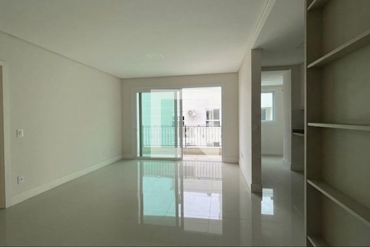 Apartamento para alugar com 3 quartos, 98m² em Pedra Branca, Palhoça