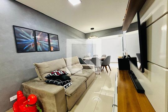 Casa de Condomínio à venda com 3 quartos, 134m² em Km 18, Osasco