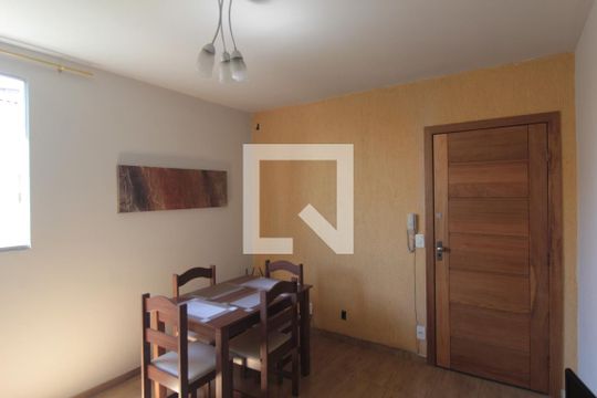 Apartamento para alugar com 2 quartos, 70m² em São Francisco, Belo Horizonte