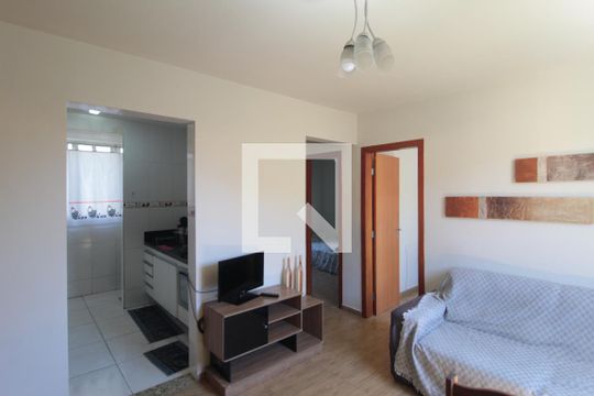Apartamento para alugar com 2 quartos, 70m² em São Francisco, Belo Horizonte