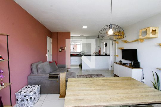 Apartamento para alugar com 2 quartos, 72m² em Buritis, Belo Horizonte