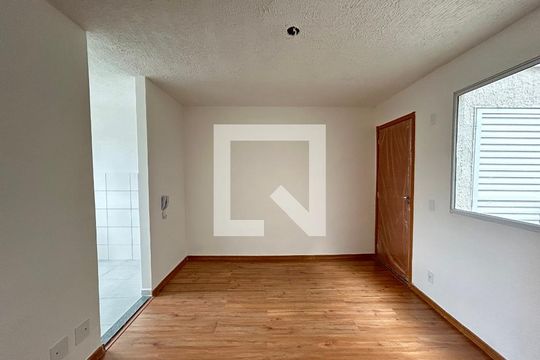 Apartamento para alugar com 2 quartos, 44m² em Bom Jesus, Contagem