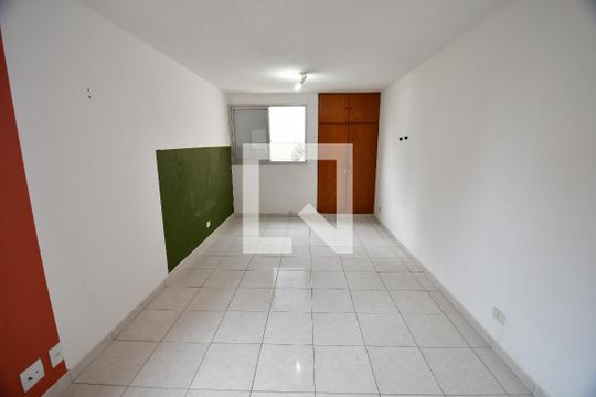 Kitnet/Studio para alugar com 1 quarto, 45m² em Centro, Campinas