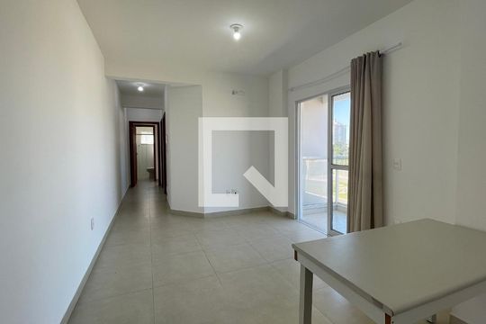 Apartamento para alugar com 2 quartos, 68m² em Caminho Novo, Palhoça