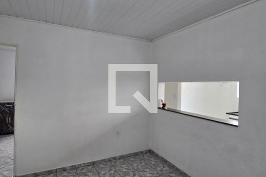 Casa para alugar com 2 quartos, 65m² em Jardim Rosa de Franca, Guarulhos