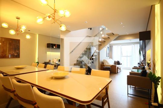 Apartamento para alugar com 3 quartos, 186m² em Vila Osasco, Osasco