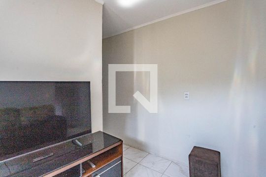 Casa à venda com 3 quartos, 51m² em Parque Primavera, São Paulo