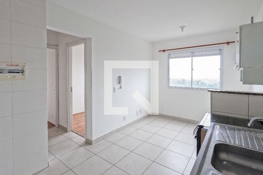 Apartamento à venda com 2 quartos, 33m² em Jaraguá, São Paulo