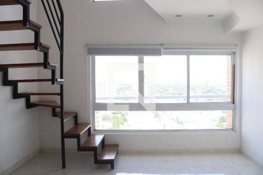 Sala/Cozinha de apartamento para alugar com 1 quarto, 40m² em Vila Leopoldina, São Paulo