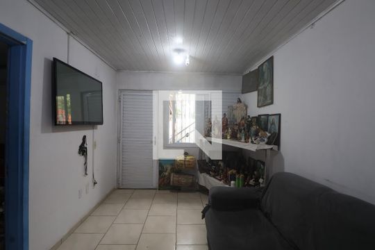 Casa para alugar com 2 quartos, 60m² em Guajuviras, Canoas