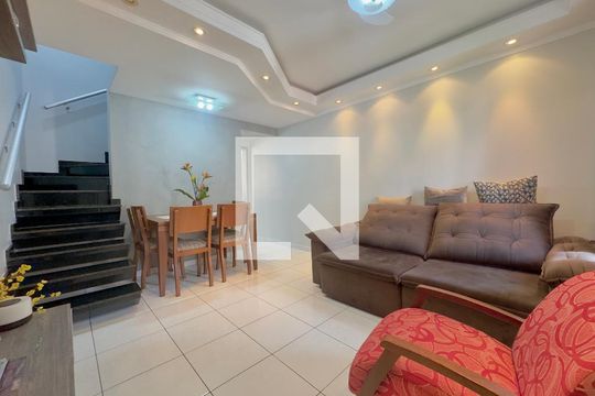 Casa de Condomínio à venda com 2 quartos, 70m² em Jardim Celia, Guarulhos