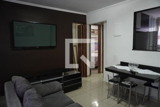 Apartamento à venda com 2 quartos, 52m² em Conjunto Habitacional Santa Etelvina Ii, São Paulo