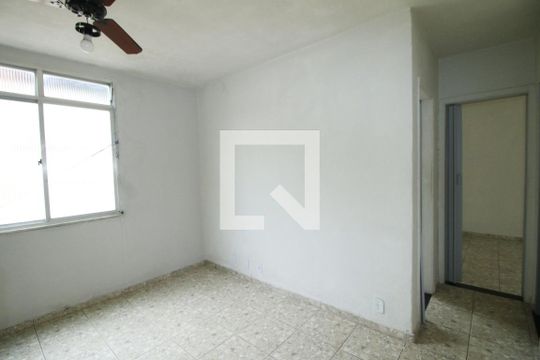 Apartamento para alugar com 2 quartos, 50m² em Olaria, Rio de Janeiro