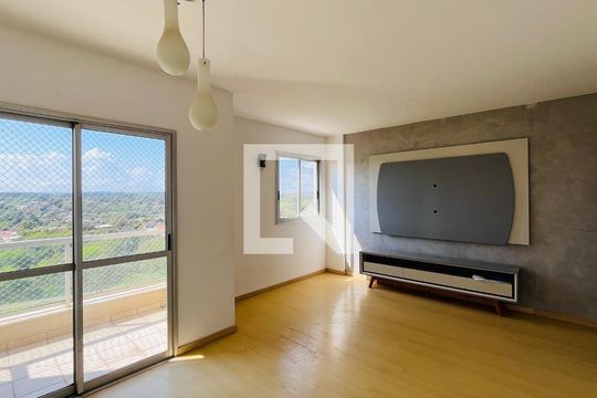 Apartamento para alugar com 3 quartos, 83m² em Vila Brandina, Campinas