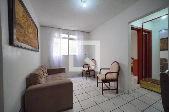 Apartamento para alugar com 3 quartos, 50m² em Praia Comprida, São José