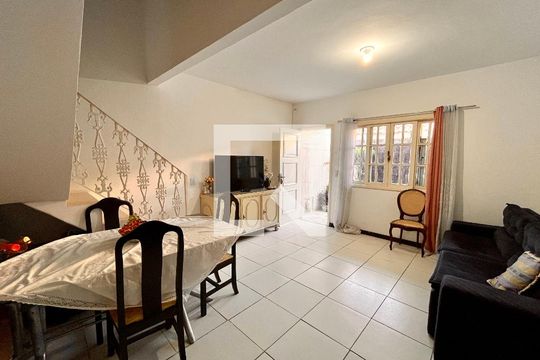 Casa de Condomínio para alugar com 2 quartos, 69m² em Tanque, Rio de Janeiro