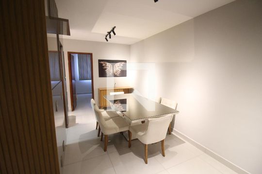 Apartamento para alugar com 2 quartos, 67m² em Monte Castelo, Contagem