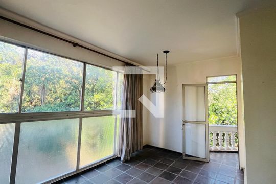 Apartamento para alugar com 3 quartos, 90m² em Bosque, Campinas