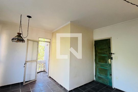 Apartamento para alugar com 3 quartos, 90m² em Bosque, Campinas