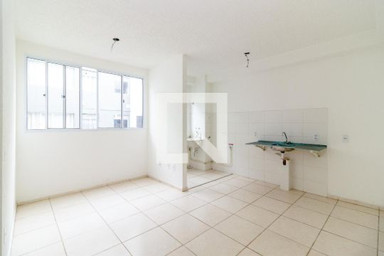 Apartamento para alugar com 2 quartos, 41m² em Guadalupe, Rio de Janeiro