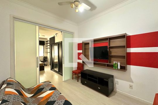 Apartamento para alugar com 0 quarto, 42m² em Copacabana, Rio de Janeiro