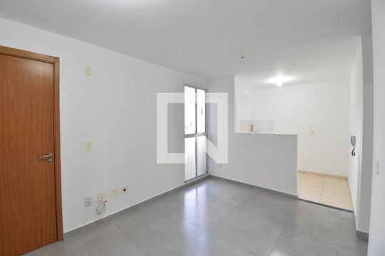 Apartamento para alugar com 2 quartos, 47m² em Ouro Fino, São José dos Pinhais