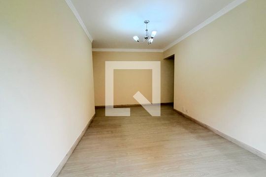 Apartamento à venda com 3 quartos, 64m² em Vila das Belezas, São Paulo