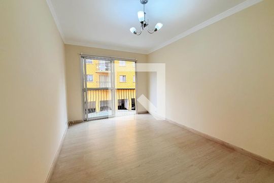Apartamento à venda com 3 quartos, 64m² em Vila das Belezas, São Paulo