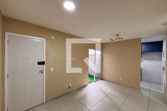 Sala de apartamento à venda com 2 quartos, 49m² em Vargem Grande, Rio de Janeiro
