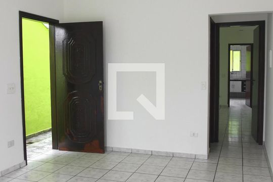 Casa para alugar com 4 quartos, 170m² em Jardim Satelite, São Paulo