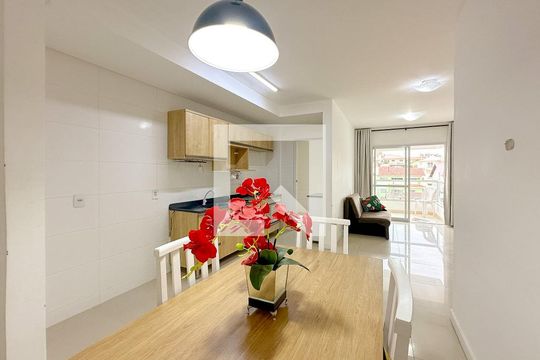 Apartamento para alugar com 3 quartos, 84m² em Areias, São José