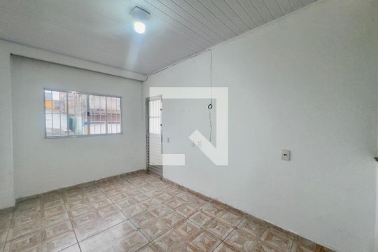 Casa para alugar com 2 quartos, 55m² em Jardim Paulista, Guarulhos