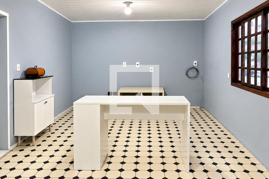 Casa para alugar com 2 quartos, 75m² em Marrocos, Gravataí