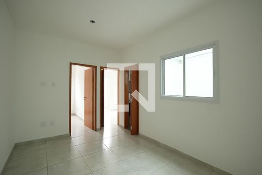 Apartamento para alugar com 2 quartos, 50m² em Vila Curuçá, Santo André