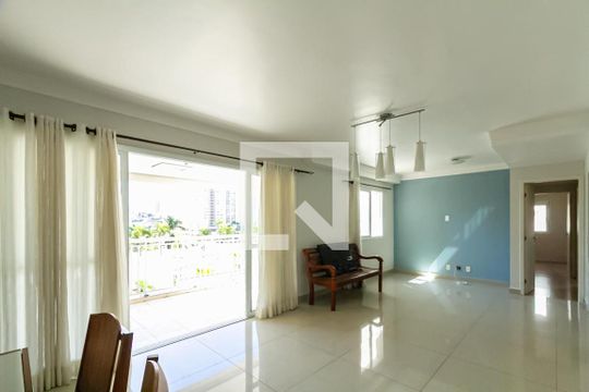 Apartamento para alugar com 3 quartos, 123m² em Baeta Neves, São Bernardo do Campo