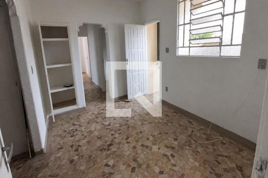 Sala de casa para alugar com 3 quartos, 124m² em Bosque, Campinas
