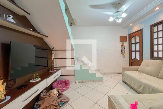 Casa à venda com 2 quartos, 157m² em Jardim D’abril, Osasco