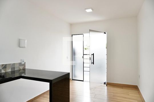Kitnet/Studio para alugar com 1 quarto, 35m² em Santa Cruz, Belo Horizonte