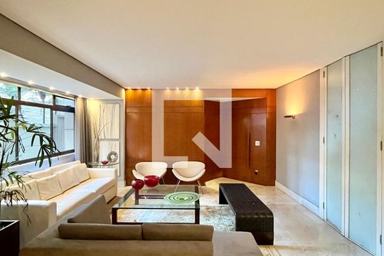 Apartamento à venda com 4 quartos, 232m² em Lourdes, Belo Horizonte