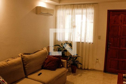 Casa de Condomínio para alugar com 2 quartos, 100m² em Guaratiba, Rio de Janeiro