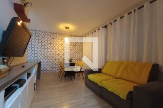 Apartamento à venda com 3 quartos, 70m² em Jardim Santa Rosa, Valinhos