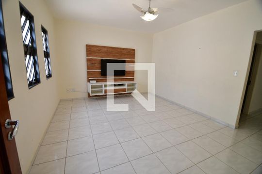 Casa para alugar com 4 quartos, 323m² em Chácara da Barra, Campinas