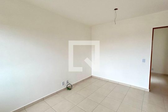 Apartamento para alugar com 2 quartos, 35m² em Vila Itapoan, Guarulhos